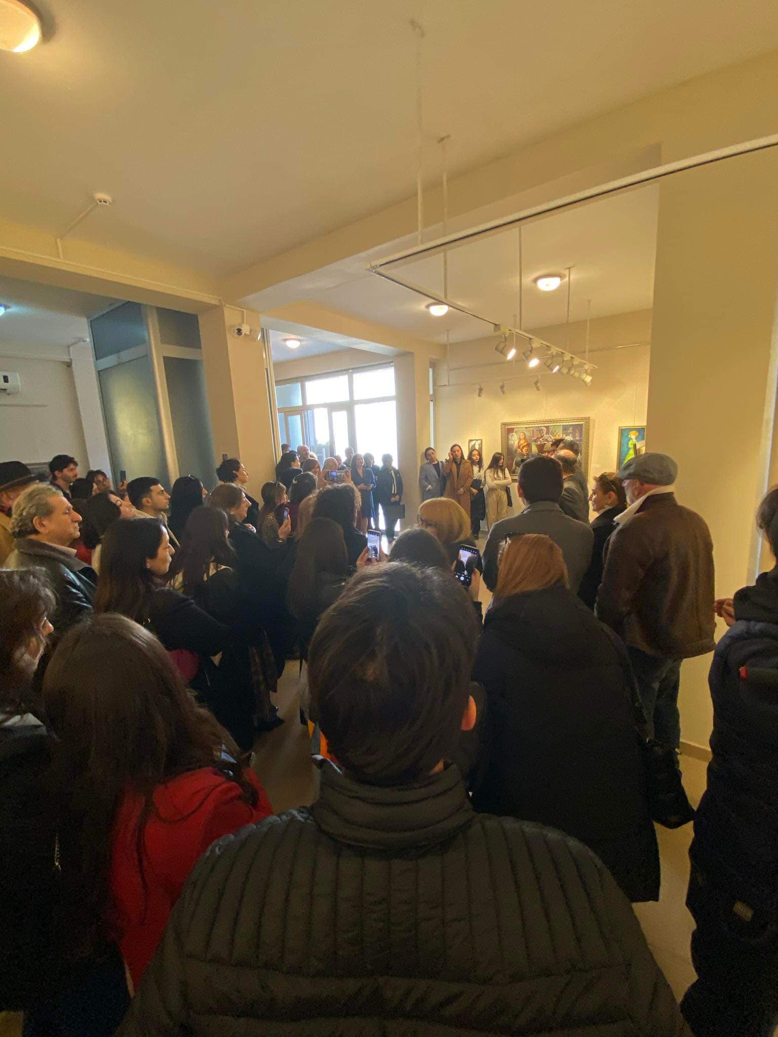 432016152 384906640963620 3904958269152841231 n